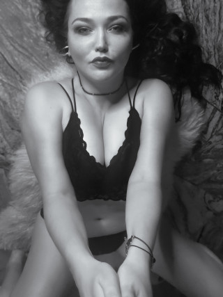 Sexy Dessous in Schwarz/Weiß