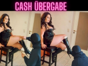 Sklave darf brav abdrücken