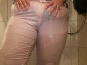 Ich dusche angezogen und strippe