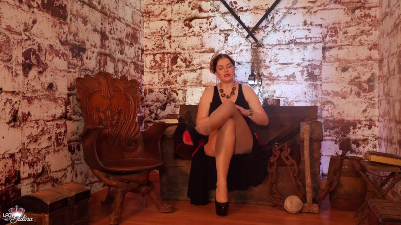 Sissybitch-Akademie - Damenwäsche (Part 1/18)